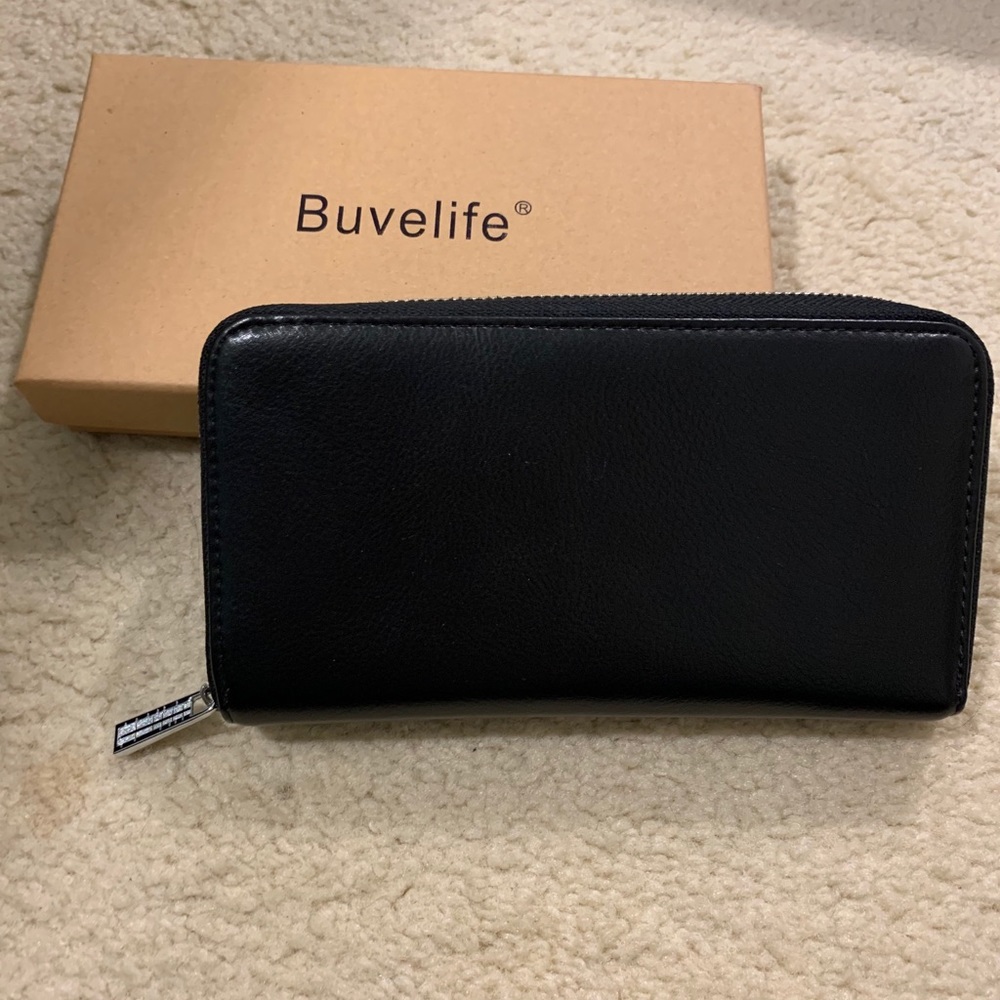 Large Zip Around Card Organizing Wallet